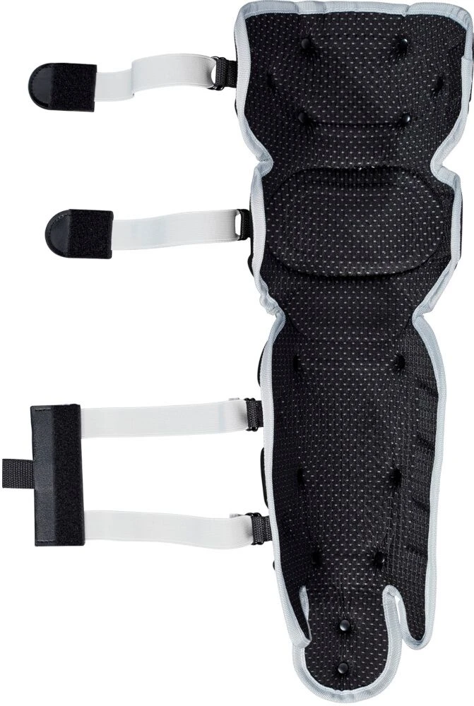 Wilson EZ Gear 2.0 Youth Small/Medium Catcher's Gear Set WB57202SM - Image 8